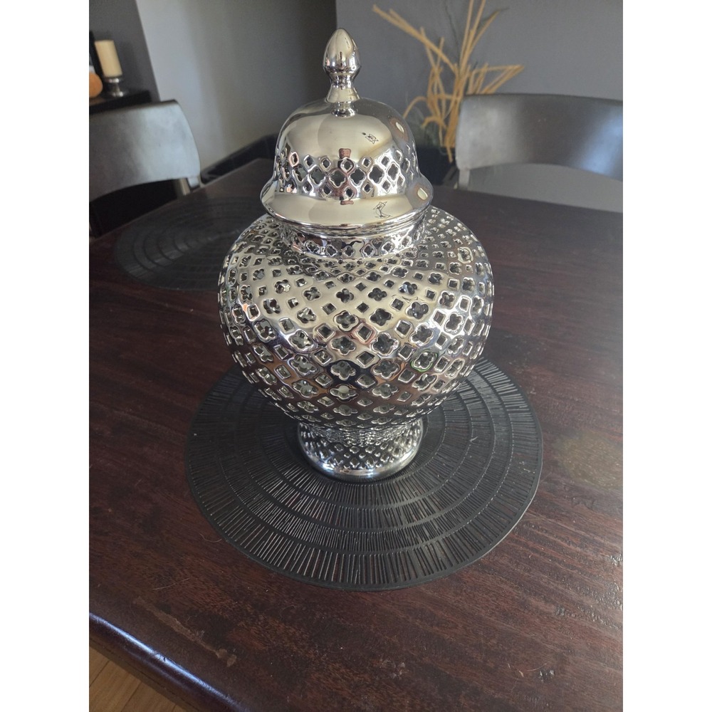 Ceramic vase Ginger Jar Vase Jar Flower Vase Vintage Pierced Ginger Jar with Lid